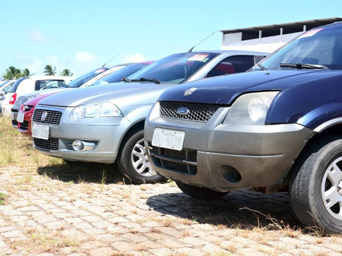 Detran-RN realiza leilão online na segunda-feira (26) com 195 lotes de veículos