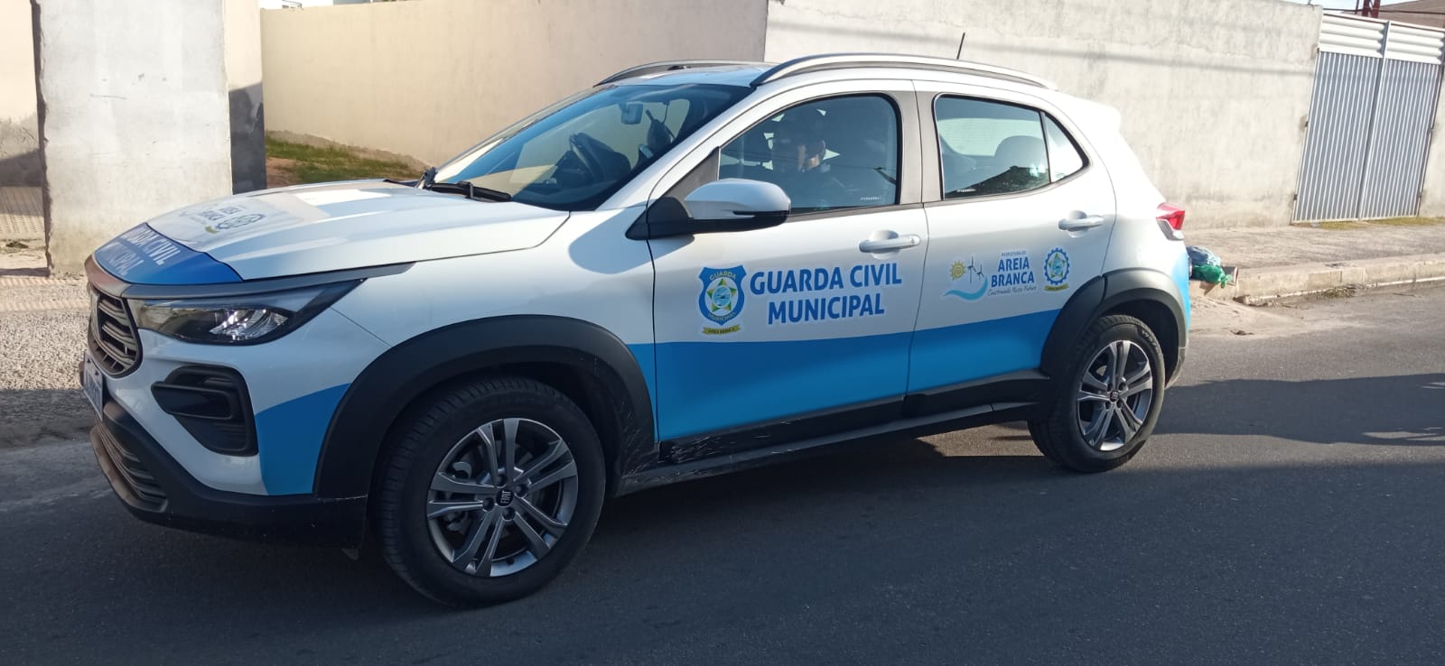 Guarda Municipal prende suspeito de furtar luminárias em Areia Branca