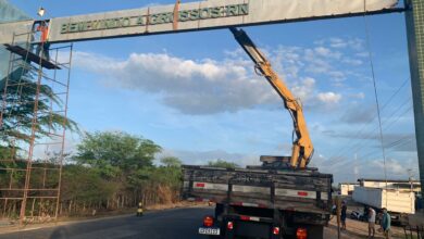 Prefeitura de Grossos inicia obra do novo pórtico na entrada da cidade