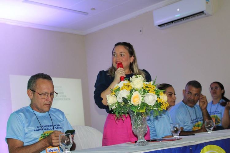 Prefeita Cinthia Sonale participa da 6ª Conferência Municipal de Saúde de Grossos