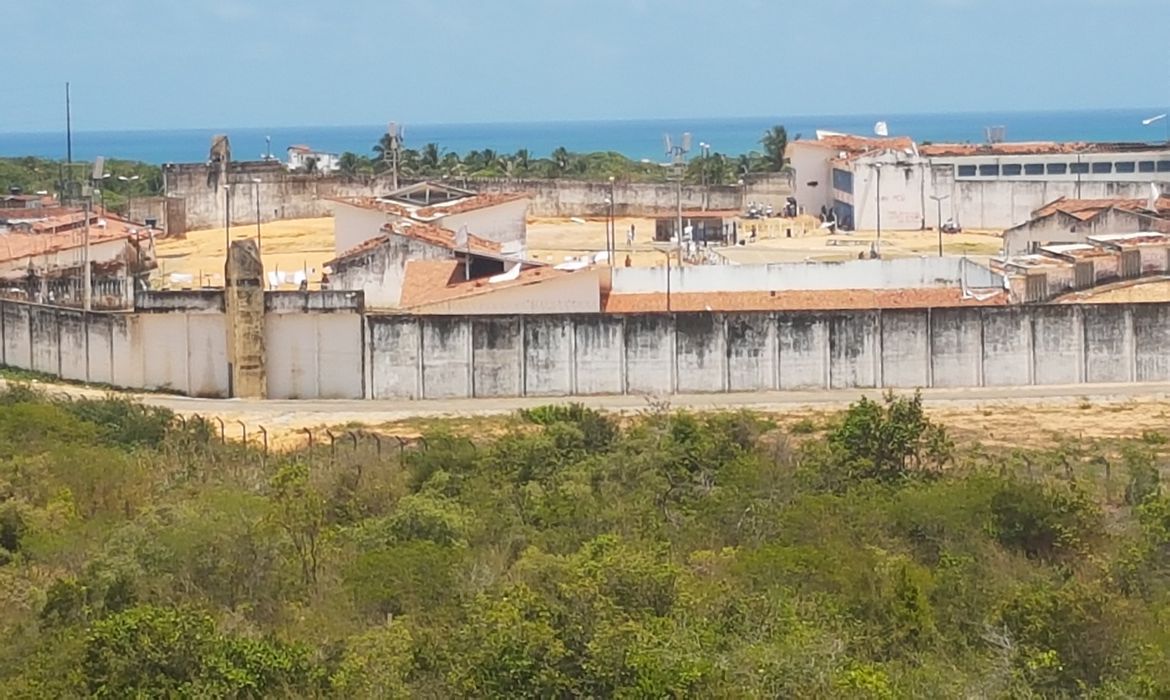 Relatório aponta série de violações no sistema penitenciário potiguar