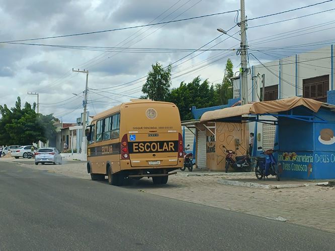 Prefeitura suspende aulas e coleta de lixo em Grossos