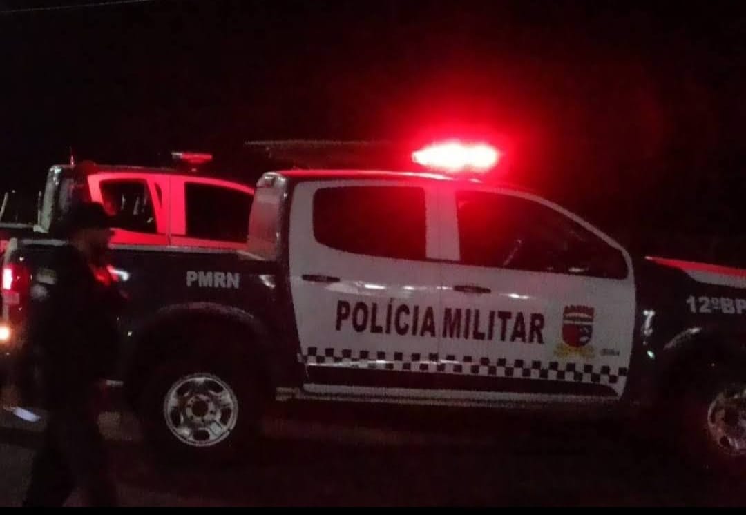 Motorista é preso por embriaguez ao volante após quase colidir com viatura em Areia Branca