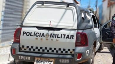 Polícia Militar de Areia Branca prende homem com mandado de prisão em aberto