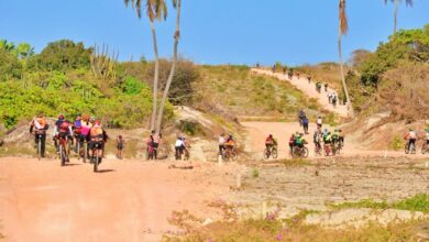 Ciclistas tibauenses completam pedal de 35km entre Tibau e Icapuí