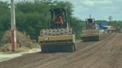 Governo inicia restauração da rodovia Dehon Caenga entre Grossos e Tibau