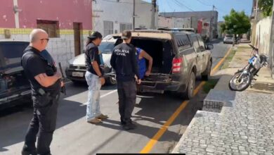 Polícia Civil prende suspeito de tráfico em perseguição e apreende drogas em Areia Branca