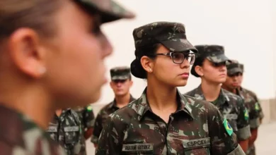 Mulheres poderão se alistar no serviço militar aos 18 anos