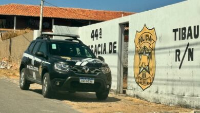 Homem é preso em flagrante por furtar alimentos e bebidas em supermercado de Tibau