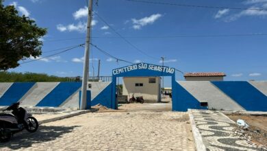 Prefeitura de Grossos intensifica limpeza nos cemitérios para o dia de Finados