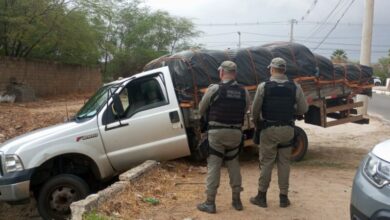 PM recupera em Mossoró, caminhoneta carregada de castanha roubada em Serra do Mel