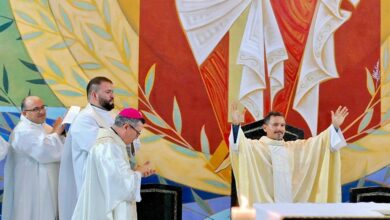 Padre Erivon Maia toma posse como novo administrador paroquial de Grossos e Tibau