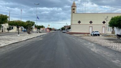 Obra de recapeamento da Av. Raimundo Gonçalves segue avançando